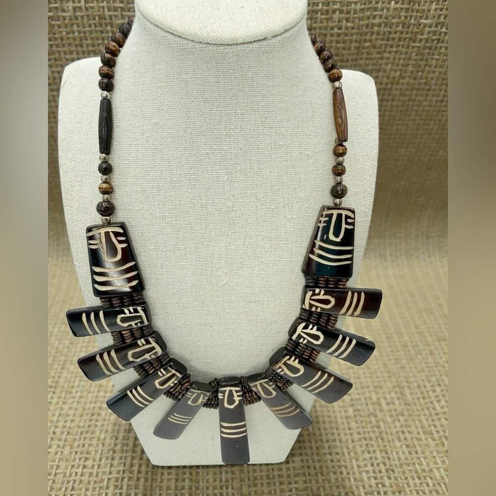 Vintage Carved Bone Statement Bib Collar Necklace Tribal 118g - Picture 12 of 17